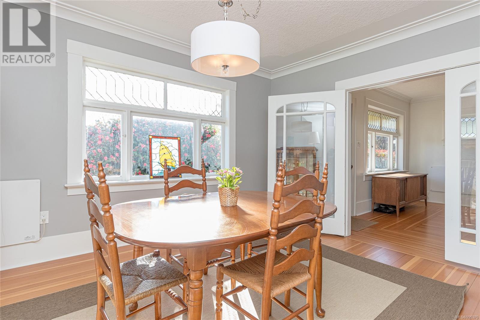 Property at 227 Kennedy St image 1