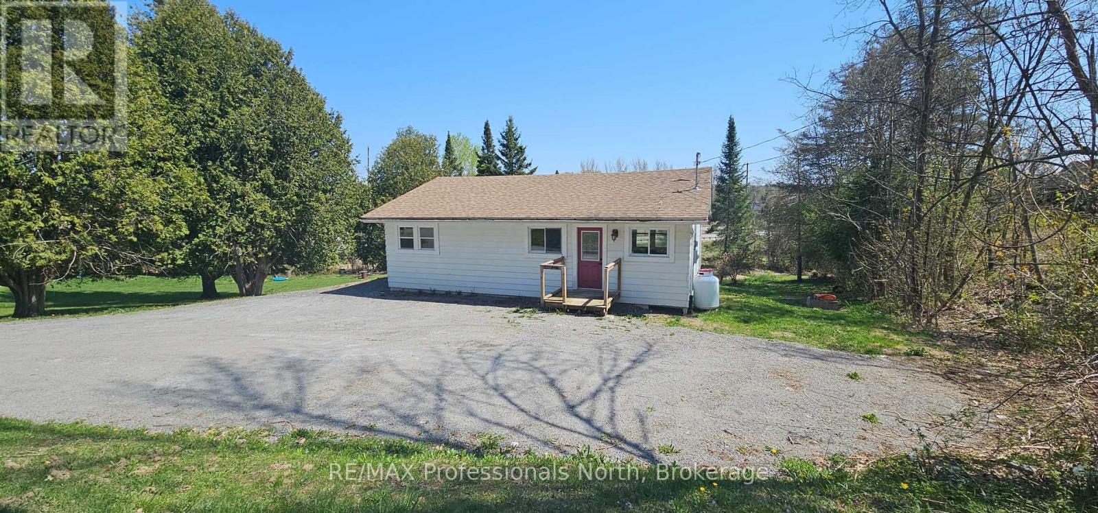 Property at 305 FALCON ROAD image 3