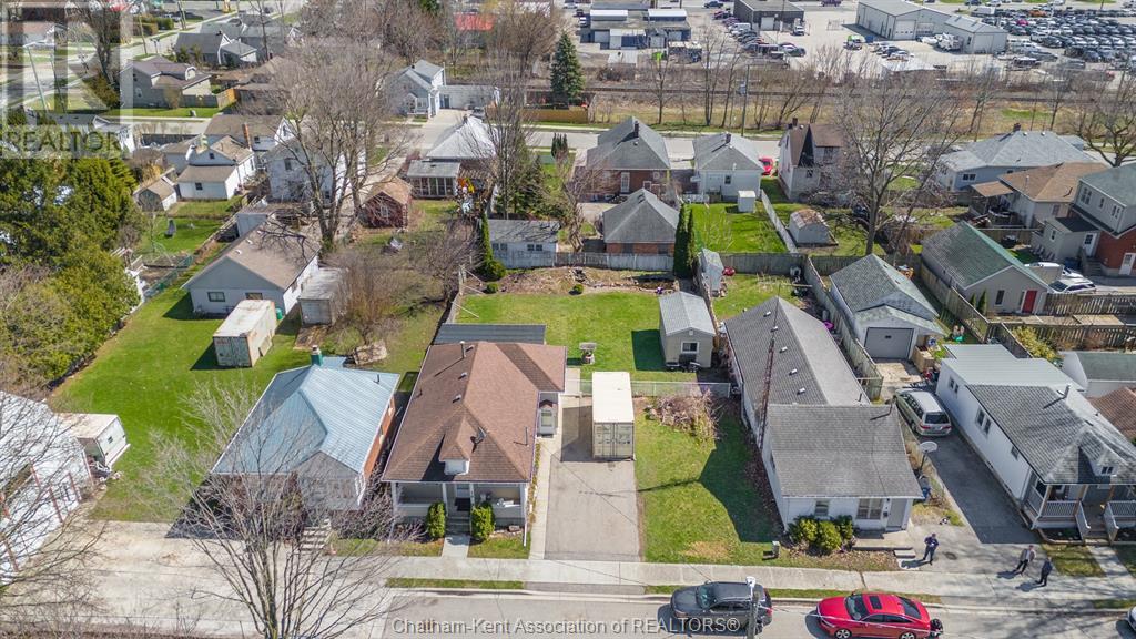 Property at 19 Thelma AVENUE image 5
