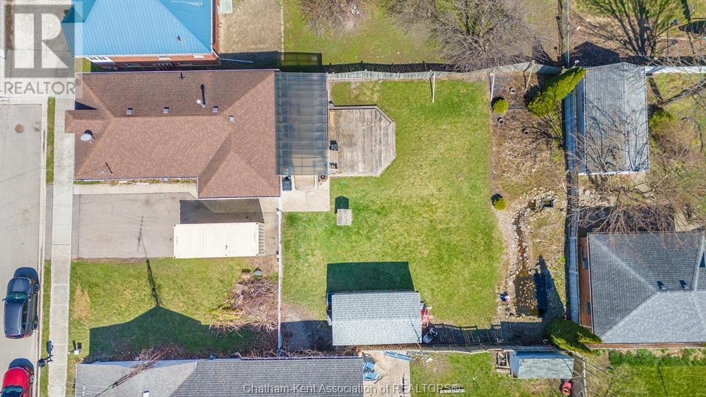 Property at 19 Thelma AVENUE image 3