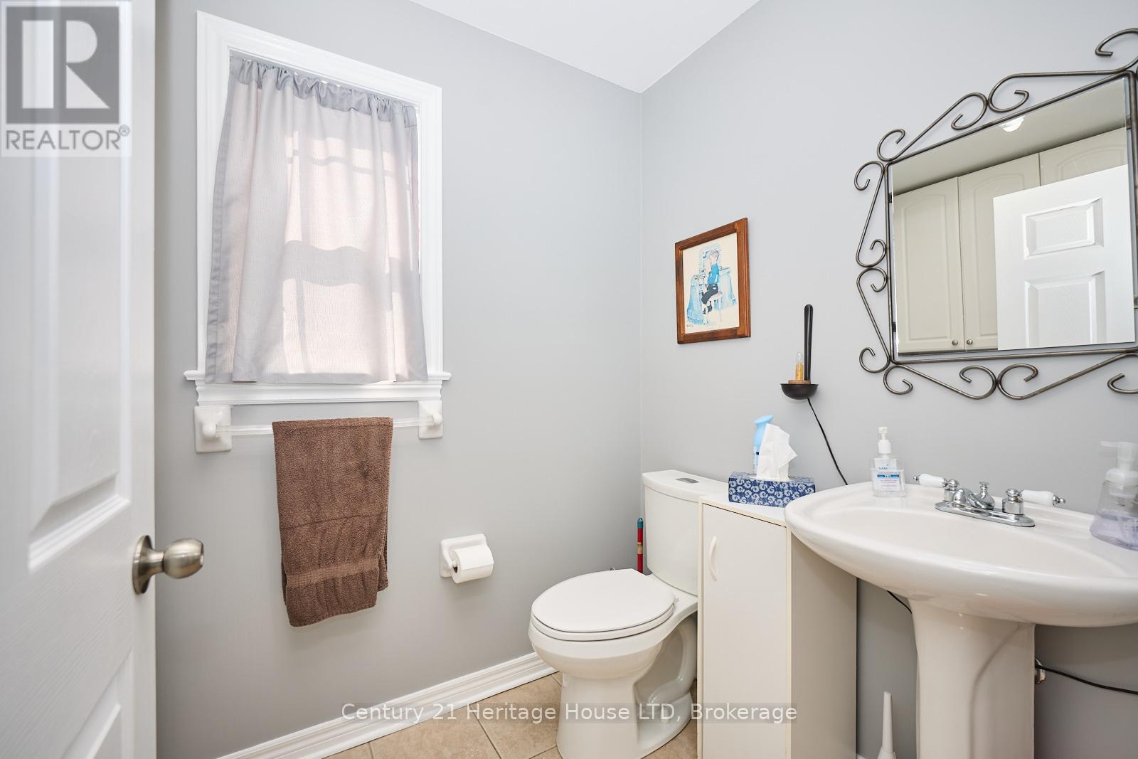837 Concession Road, Fort Erie (Lakeshore), Ontario  L2A 6E9 - Photo 16 - X12016378