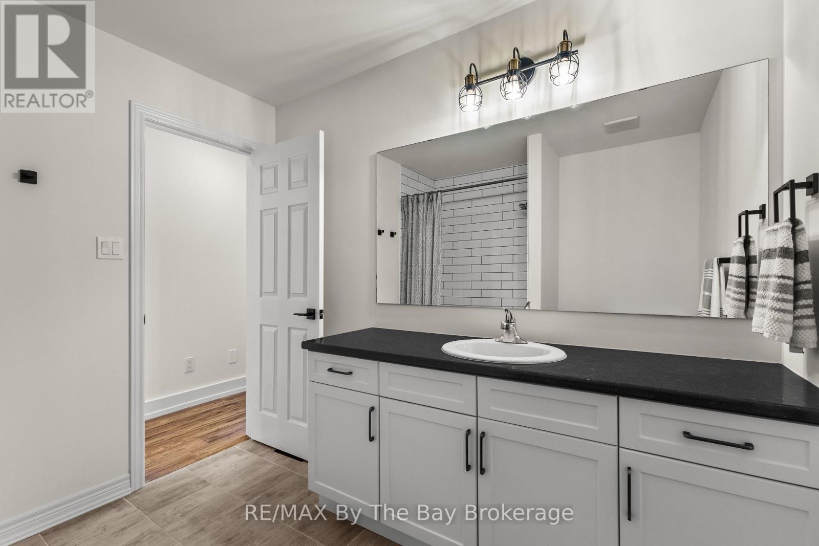 15 Foley Crescent, Collingwood, Ontario  L9Y 3B7 - Photo 31 - S12082401