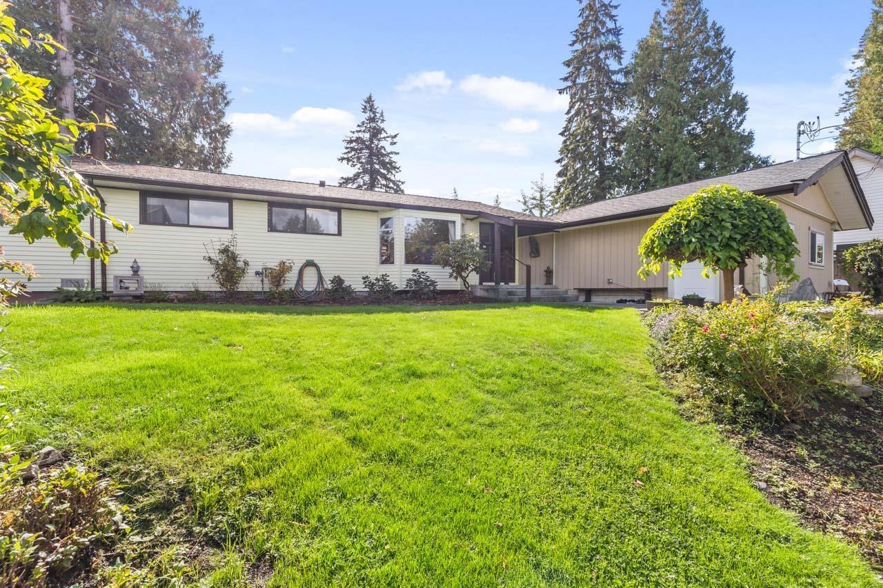 19746 49 AVENUE, surrey, British Columbia