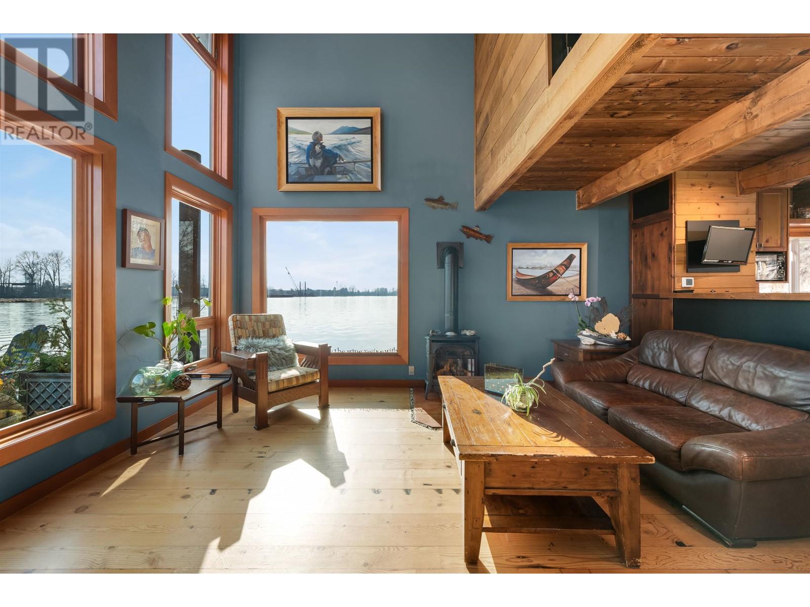 Property at 1 800 SOUTH DYKE ROAD image 3