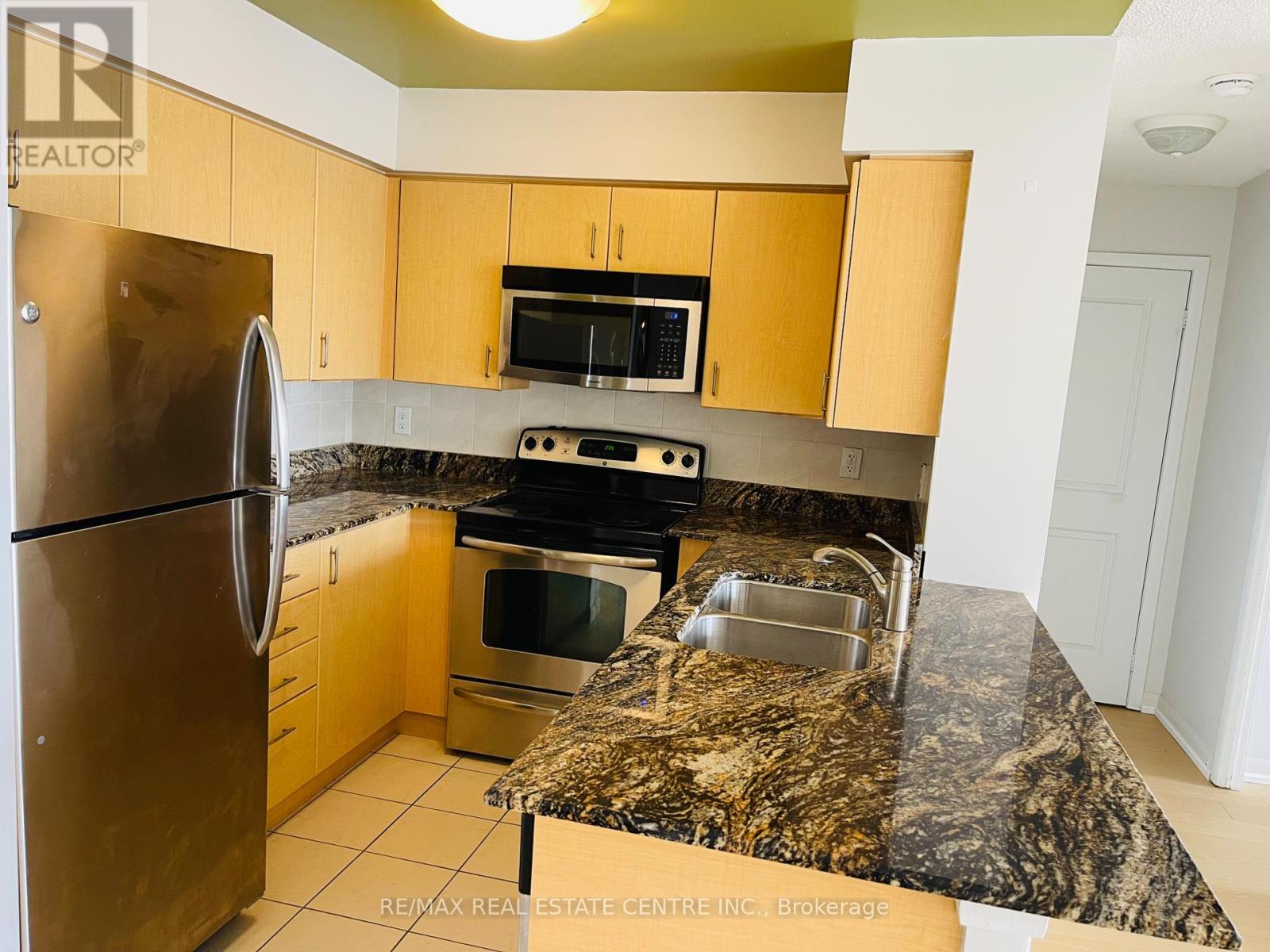 3303 - 4968 Yonge Street, Toronto, Ontario  M2N 7H1 - Photo 7 - C12013870