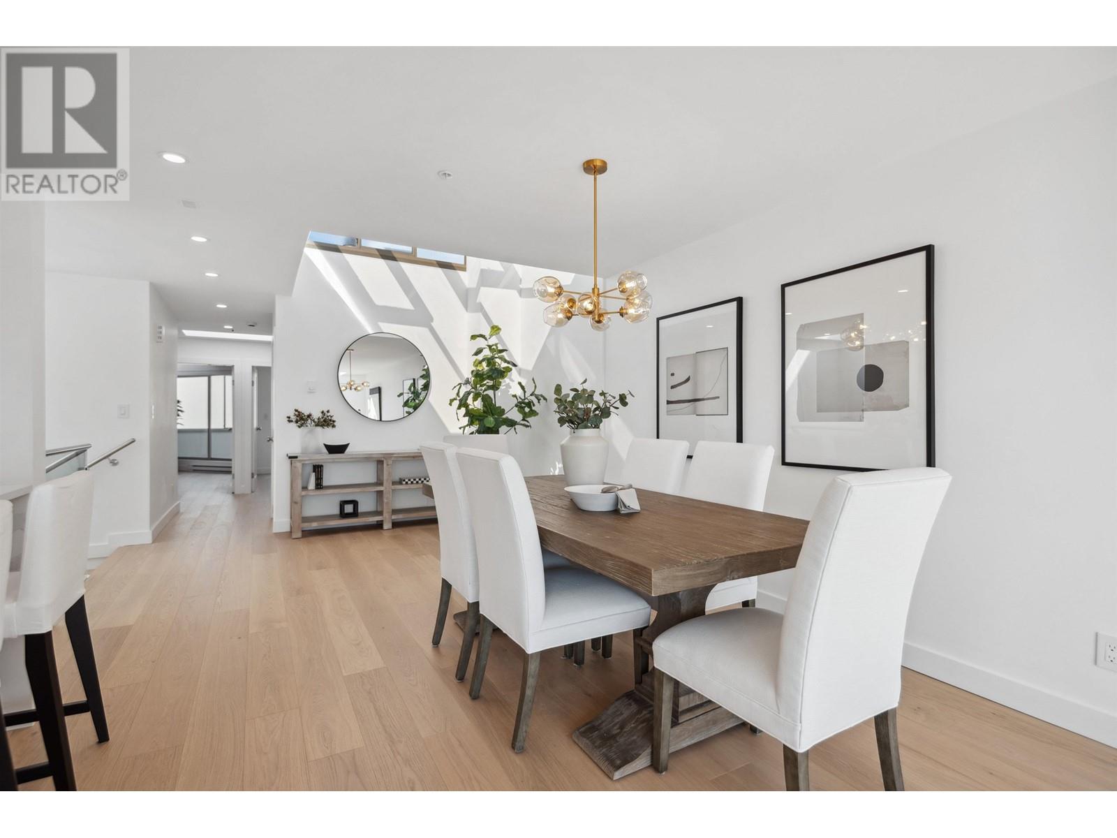 207 2433 Bellevue Avenue, West Vancouver, British Columbia  V7V 1E1 - Photo 12 - R2989815