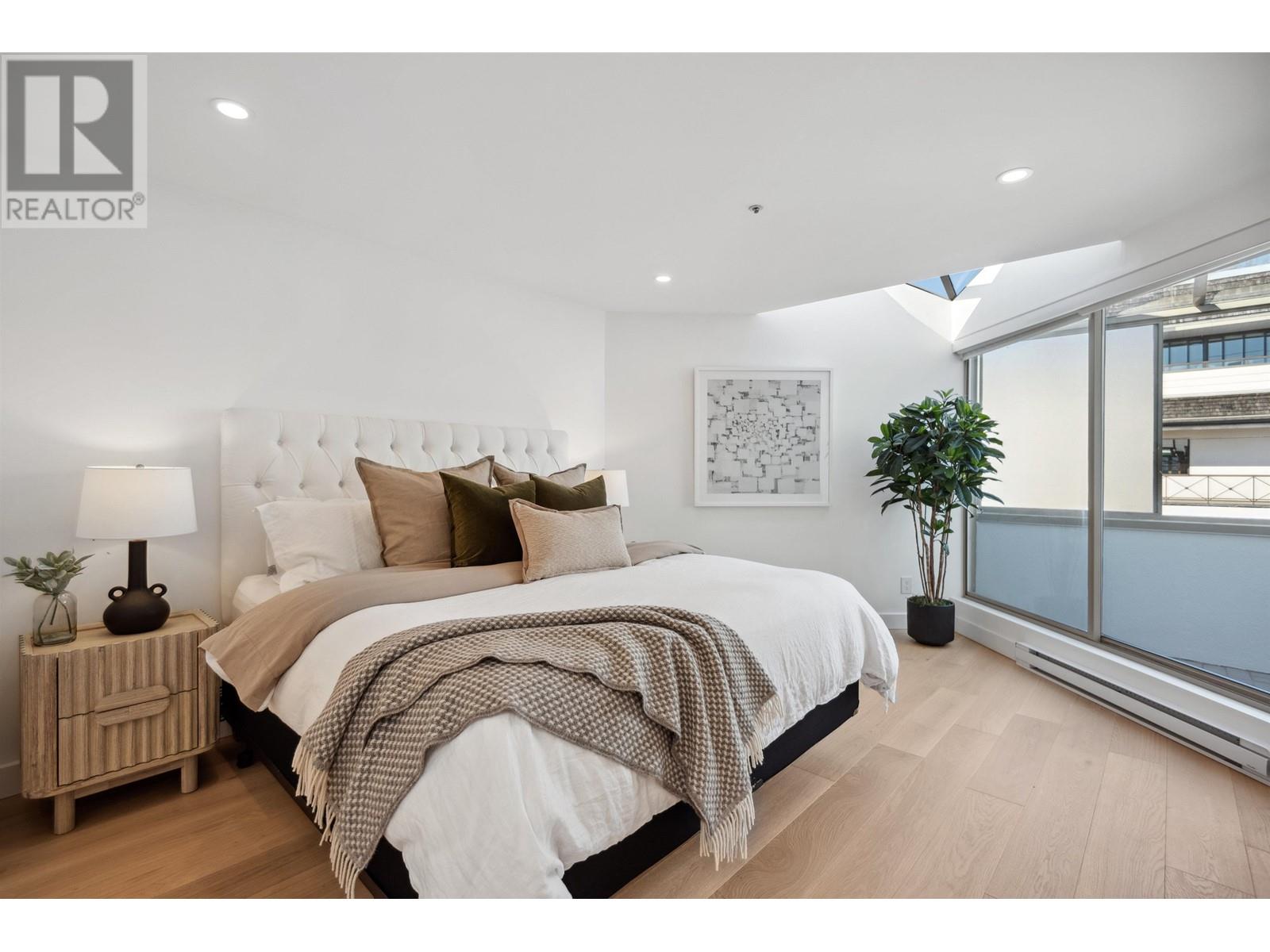 207 2433 Bellevue Avenue, West Vancouver, British Columbia  V7V 1E1 - Photo 18 - R2989815
