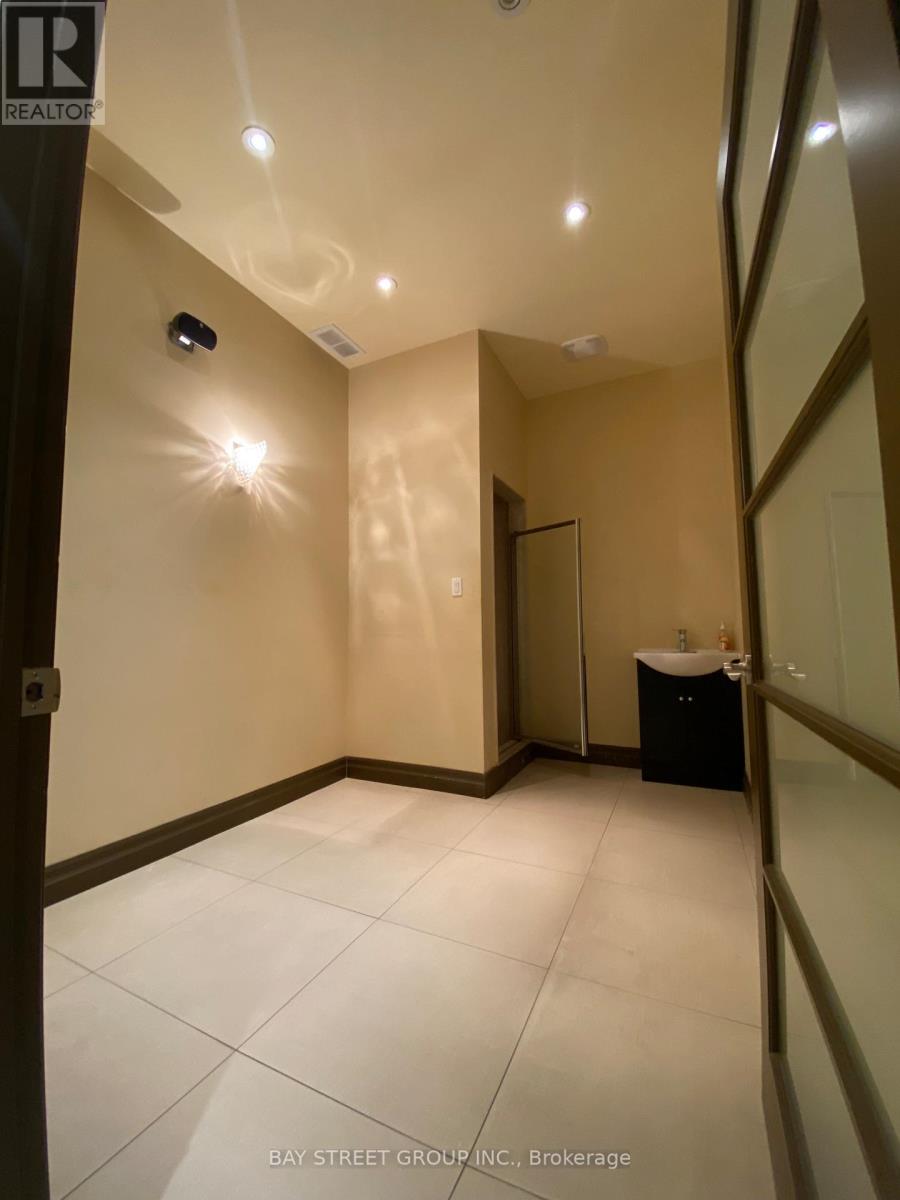 B9 - 4779 Steeles Avenue E, Toronto, Ontario  M1V 4S5 - Photo 6 - E12082406