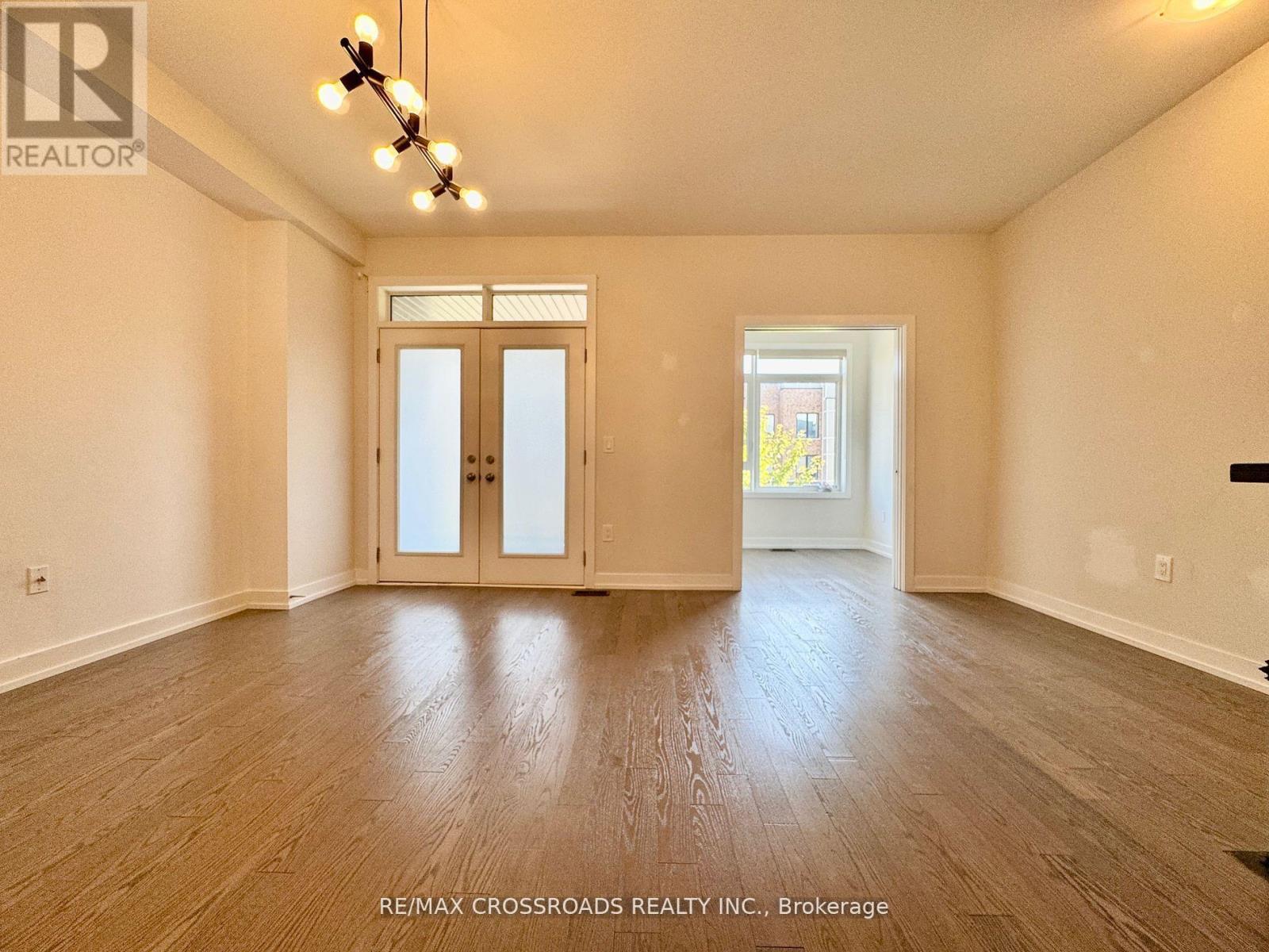 45 Fancamp Drive, Vaughan, Ontario  L6A 4Z1 - Photo 8 - N12082419