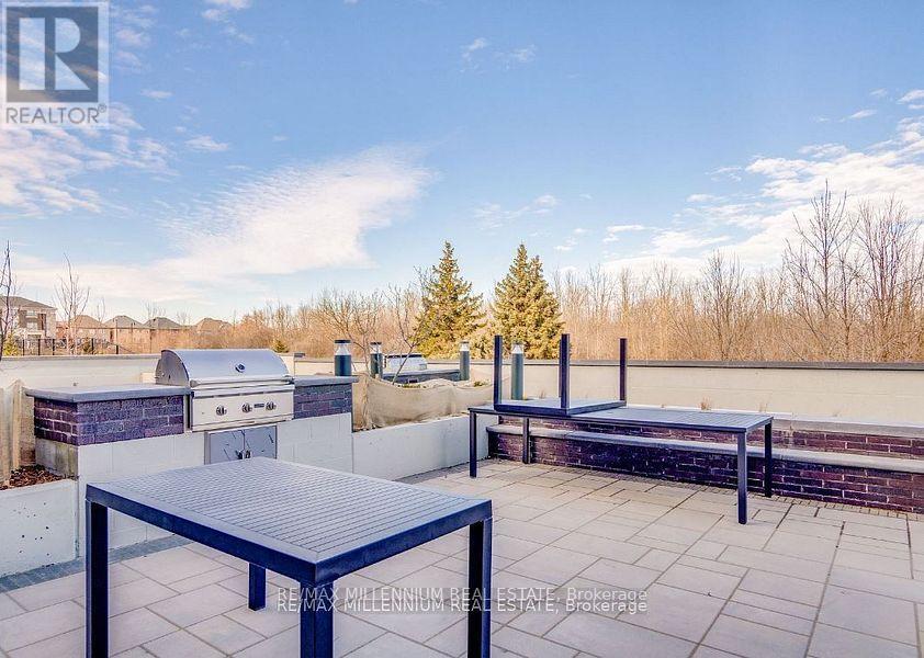 1003 - 225 Veterans Drive, Brampton, Ontario  L7A 5L7 - Photo 8 - W12082435