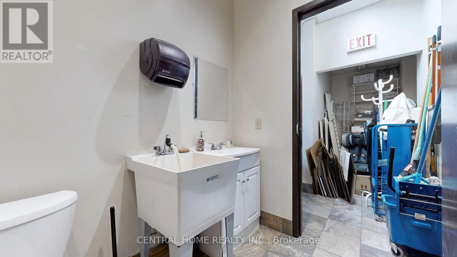 1 - 14 Wellington Street E, Aurora, Ontario  L4G 1H5 - Photo 26 - N12082480