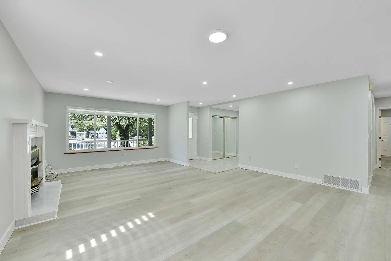 Property at 5930 169A STREET image 3