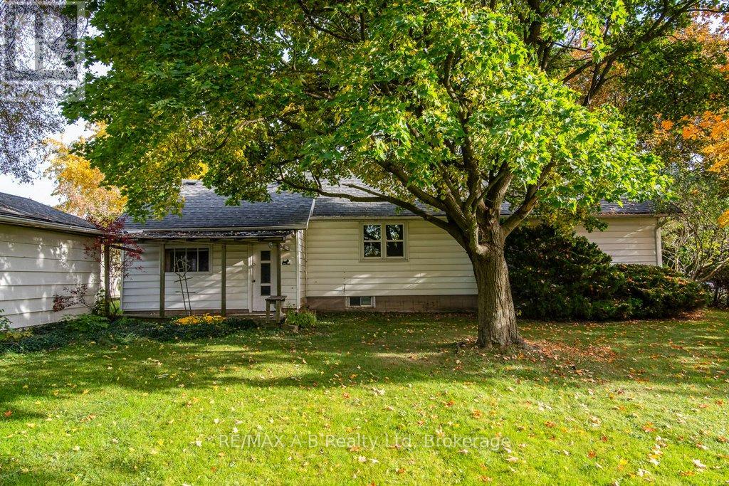 174 Woodstock Street S, East Zorra-Tavistock, Ontario  N0B 2R0 - Photo 15 - X12082489