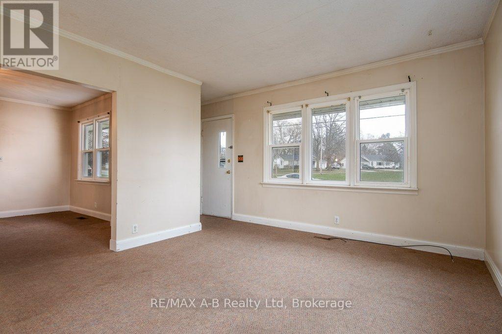 174 Woodstock Street S, East Zorra-Tavistock, Ontario  N0B 2R0 - Photo 19 - X12082489