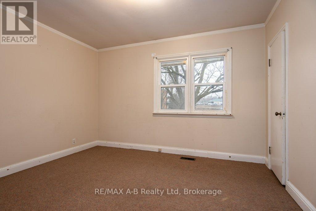 174 Woodstock Street S, East Zorra-Tavistock, Ontario  N0B 2R0 - Photo 28 - X12082489