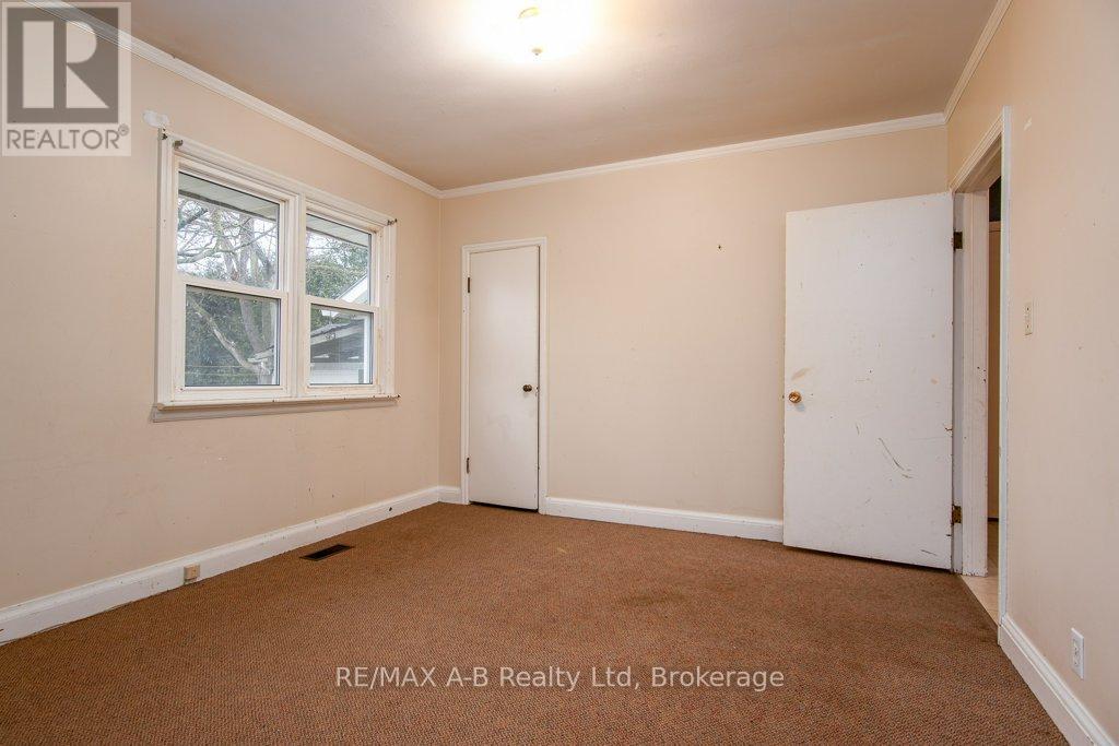 174 Woodstock Street S, East Zorra-Tavistock, Ontario  N0B 2R0 - Photo 29 - X12082489
