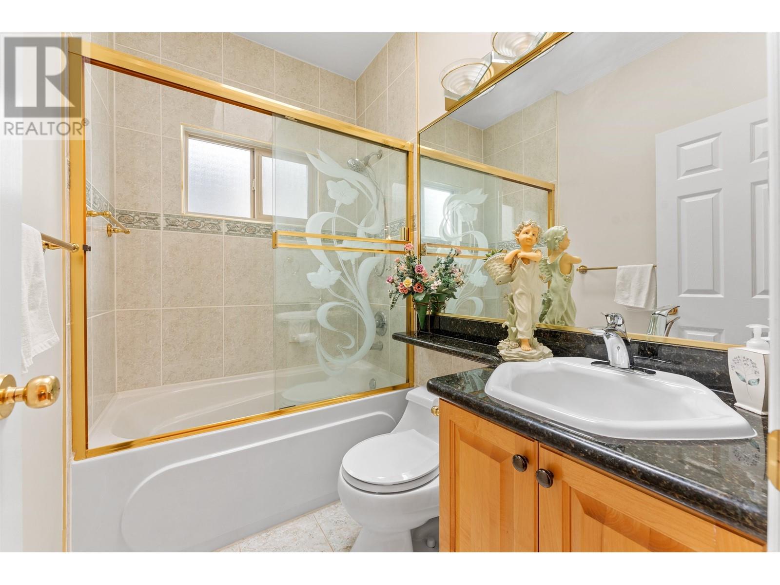 1236 E 61st Avenue, Vancouver, British Columbia  V5X 2C6 - Photo 11 - R2990272