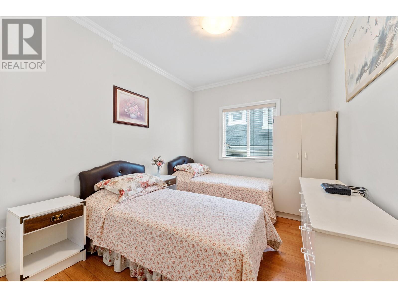 1236 E 61st Avenue, Vancouver, British Columbia  V5X 2C6 - Photo 12 - R2990272