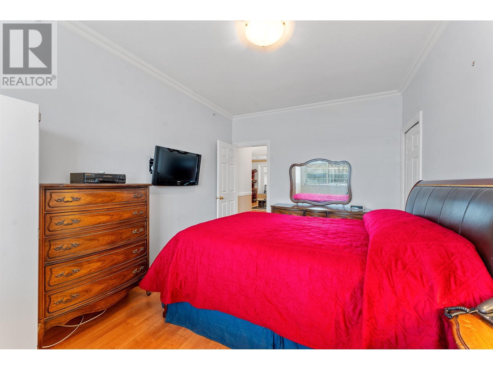 1236 E 61st Avenue, Vancouver, British Columbia  V5X 2C6 - Photo 15 - R2990272
