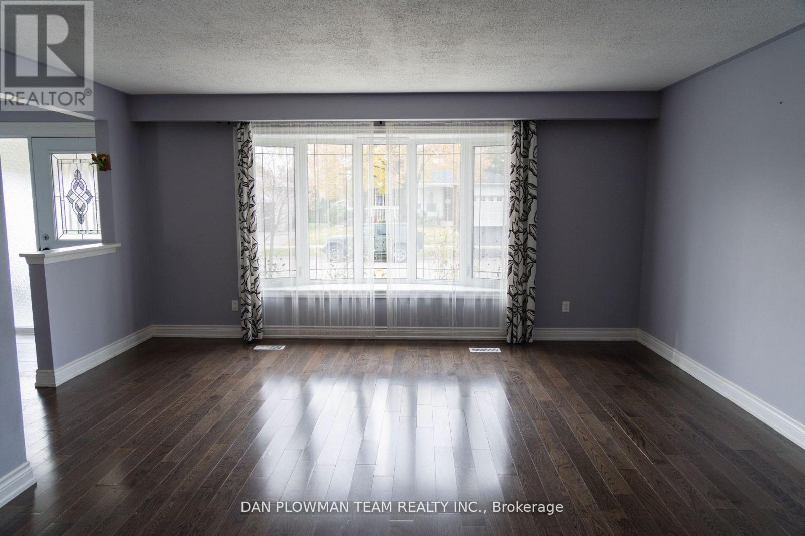 7 Berkham Road, Toronto, Ontario  M1H 2T1 - Photo 3 - E12082491