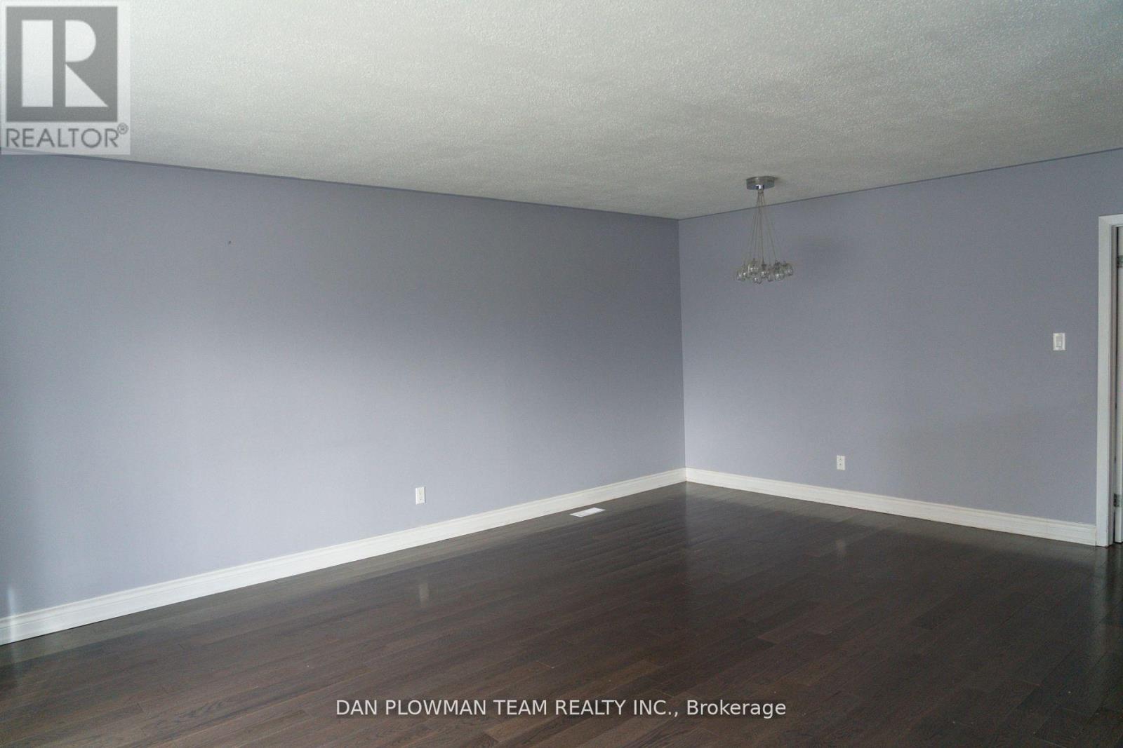 7 Berkham Road, Toronto, Ontario  M1H 2T1 - Photo 4 - E12082491