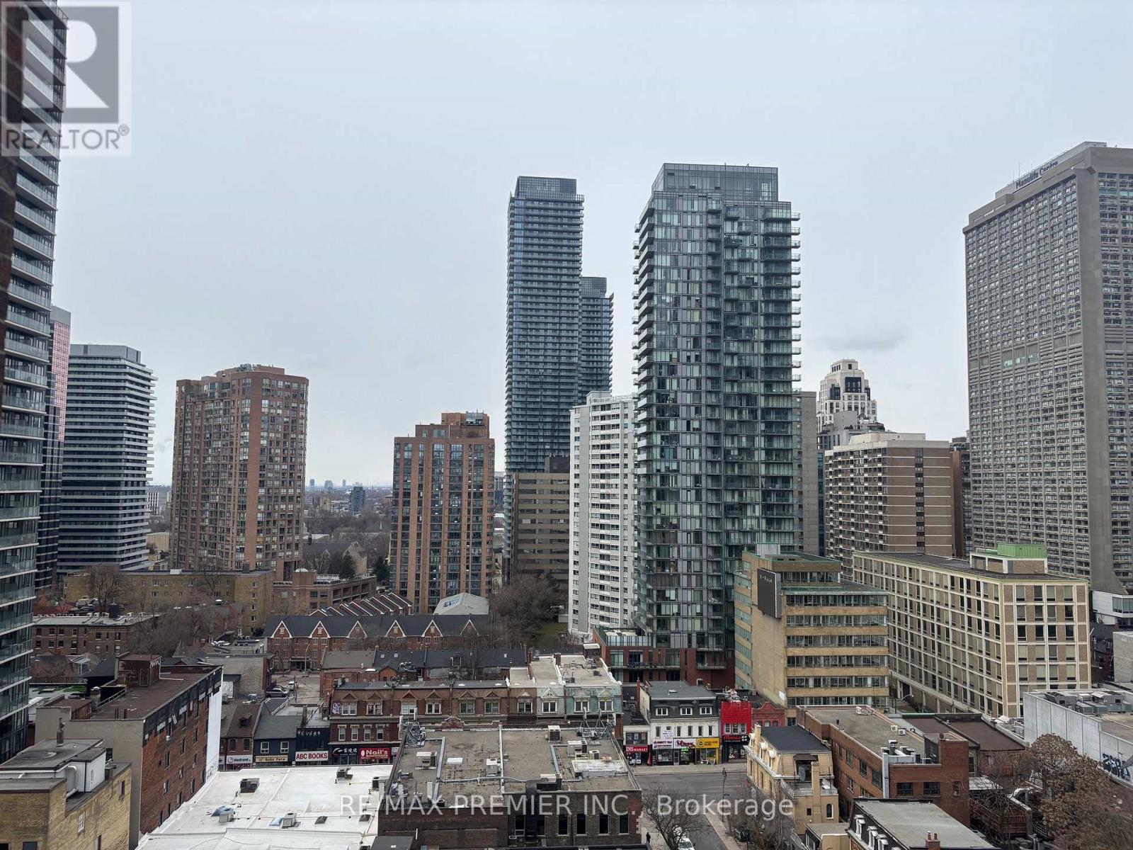 1806 - 33 Isabella Street, Toronto, Ontario  M4Y 2P7 - Photo 12 - C12082498
