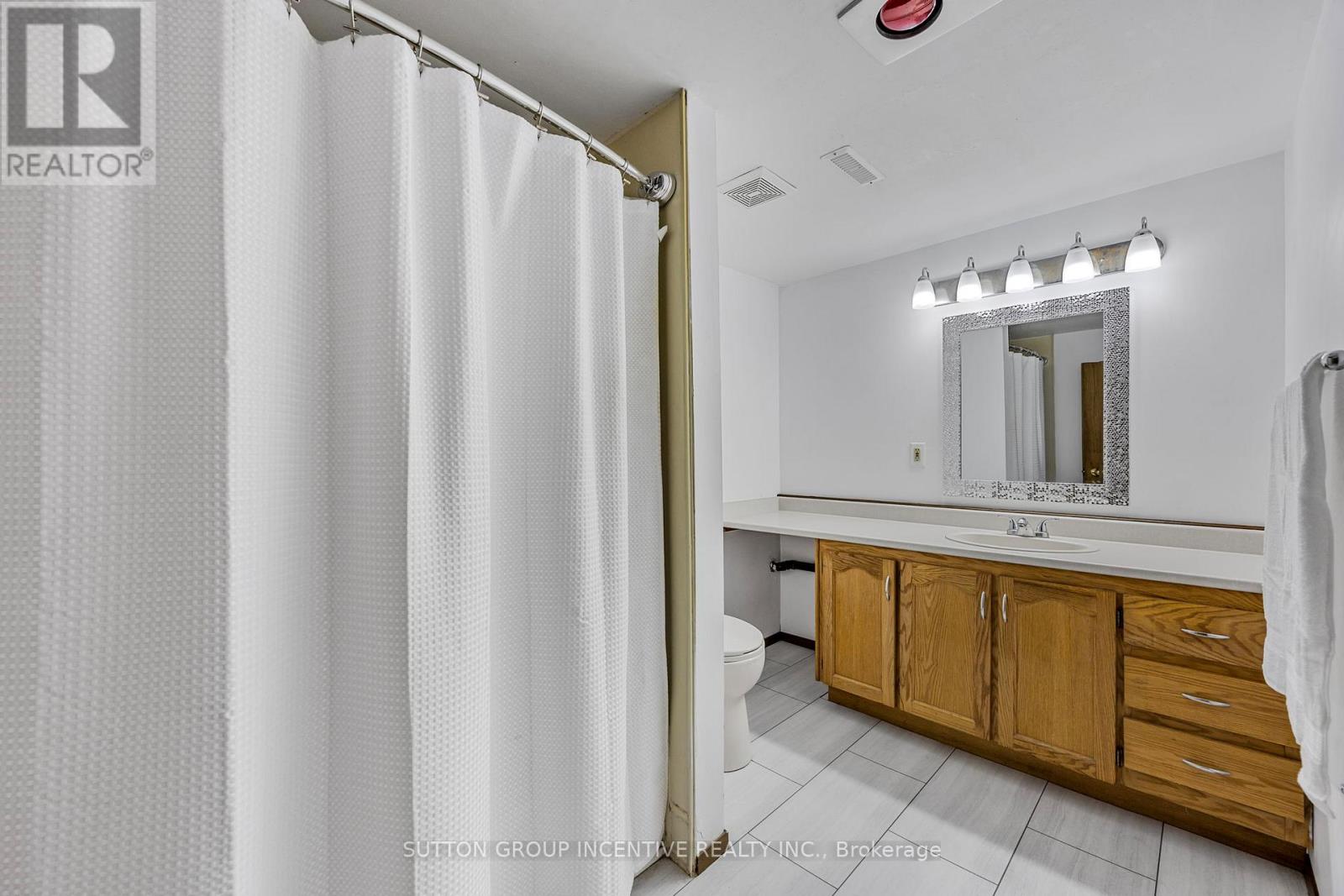 133 Gunn Street, Barrie, Ontario  L4M 2H6 - Photo 31 - S11981579