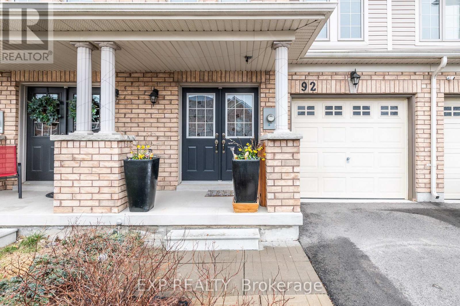 Property at 92 KEITH CRESCENT image 3
