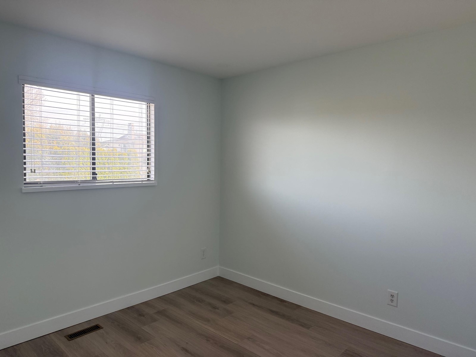 3611 Nicola Street, Abbotsford, British Columbia  V2T 4Z6 - Photo 13 - R2990020