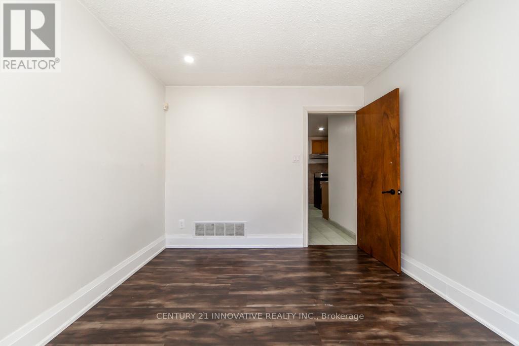 220 John Tabor Trail, Toronto, Ontario  M1B 2R4 - Photo 16 - E12015935