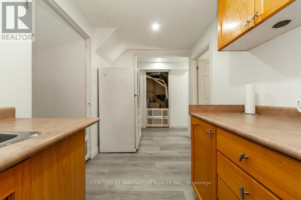 220 John Tabor Trail, Toronto, Ontario  M1B 2R4 - Photo 35 - E12015935