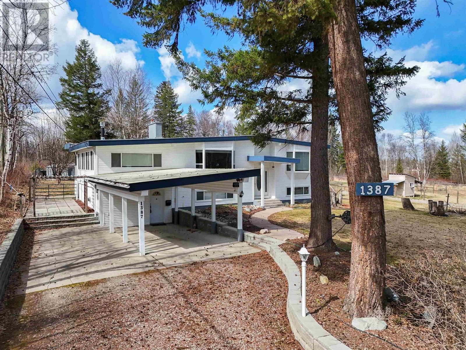 Property at 1387 LUST ROAD image 2