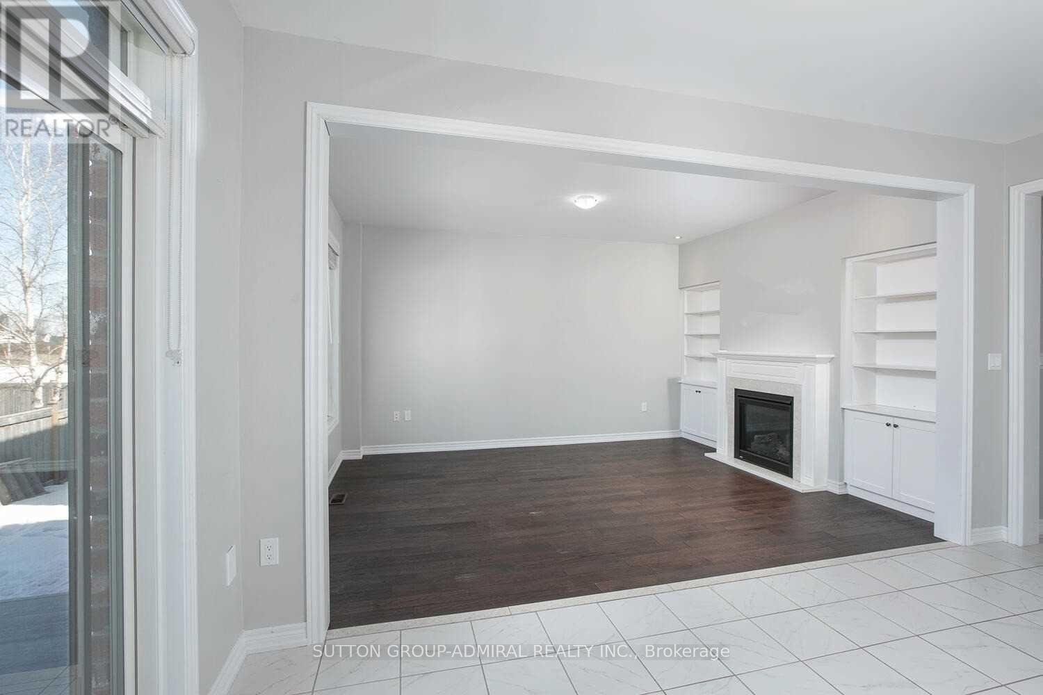 80 Robb Thompson Road, East Gwillimbury, Ontario  L0G 1M0 - Photo 11 - N12082552