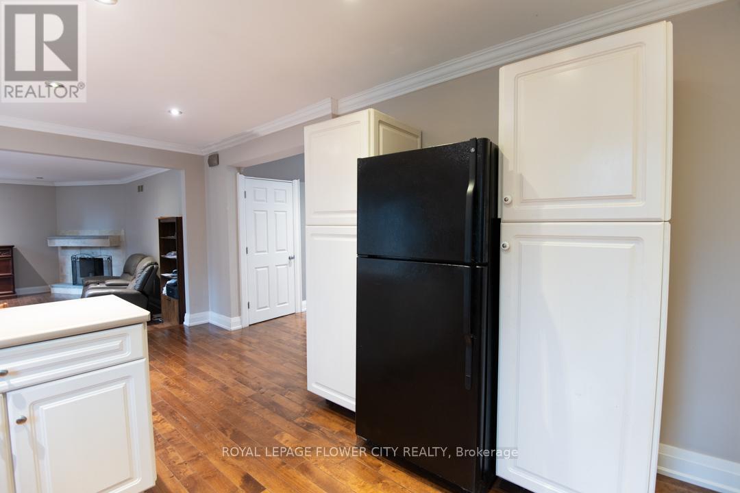 571 Sandra Crescent, Chatham-Kent, Ontario  N8A 2C8 - Photo 21 - X12076350