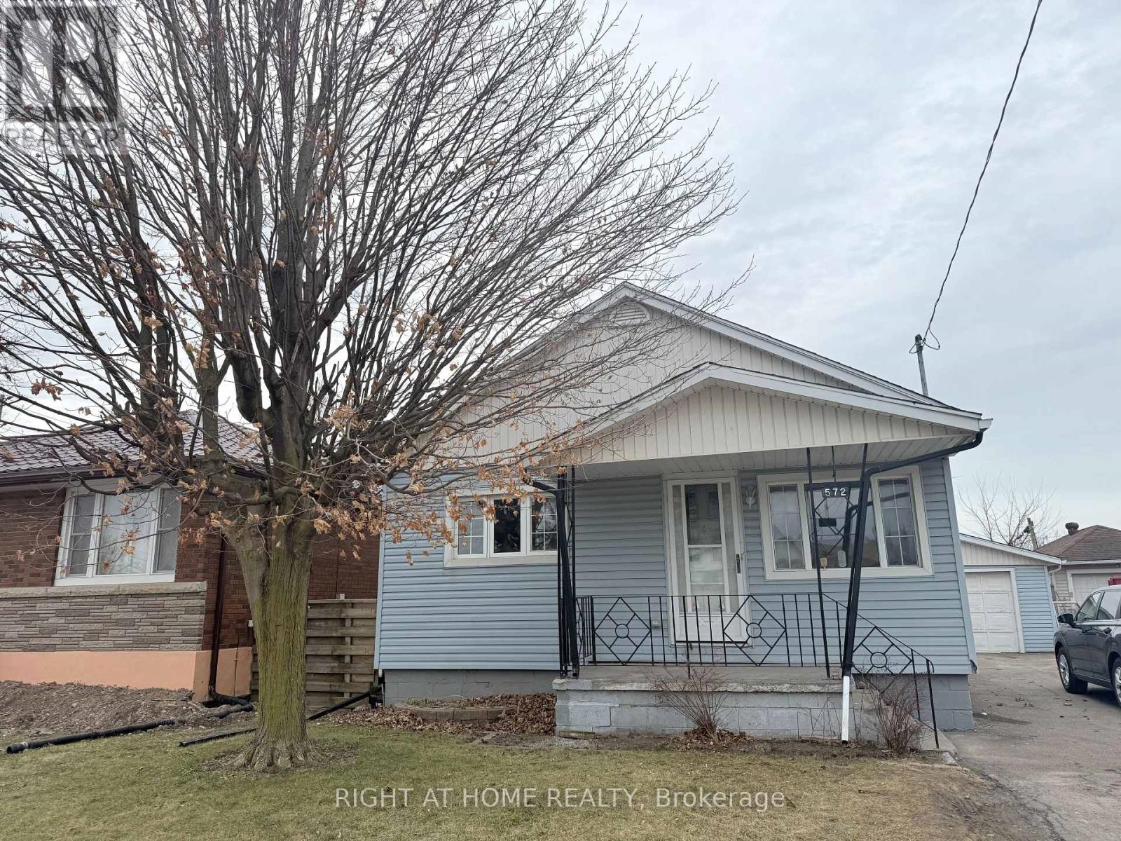 Property at 572 LINCOLN STREET image 1