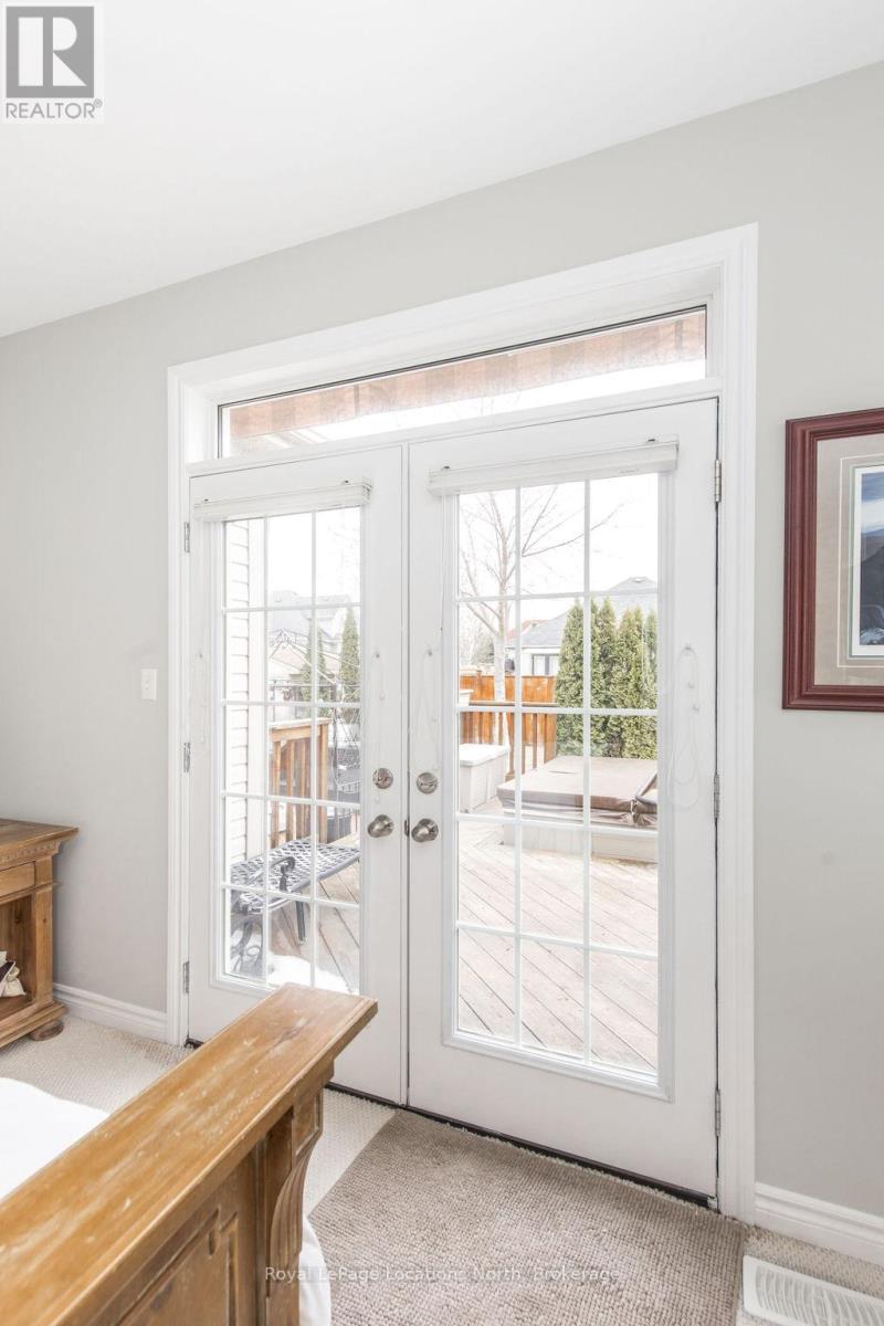 58 Waterview Road, Wasaga Beach, Ontario  L9Z 0E9 - Photo 17 - S12082559