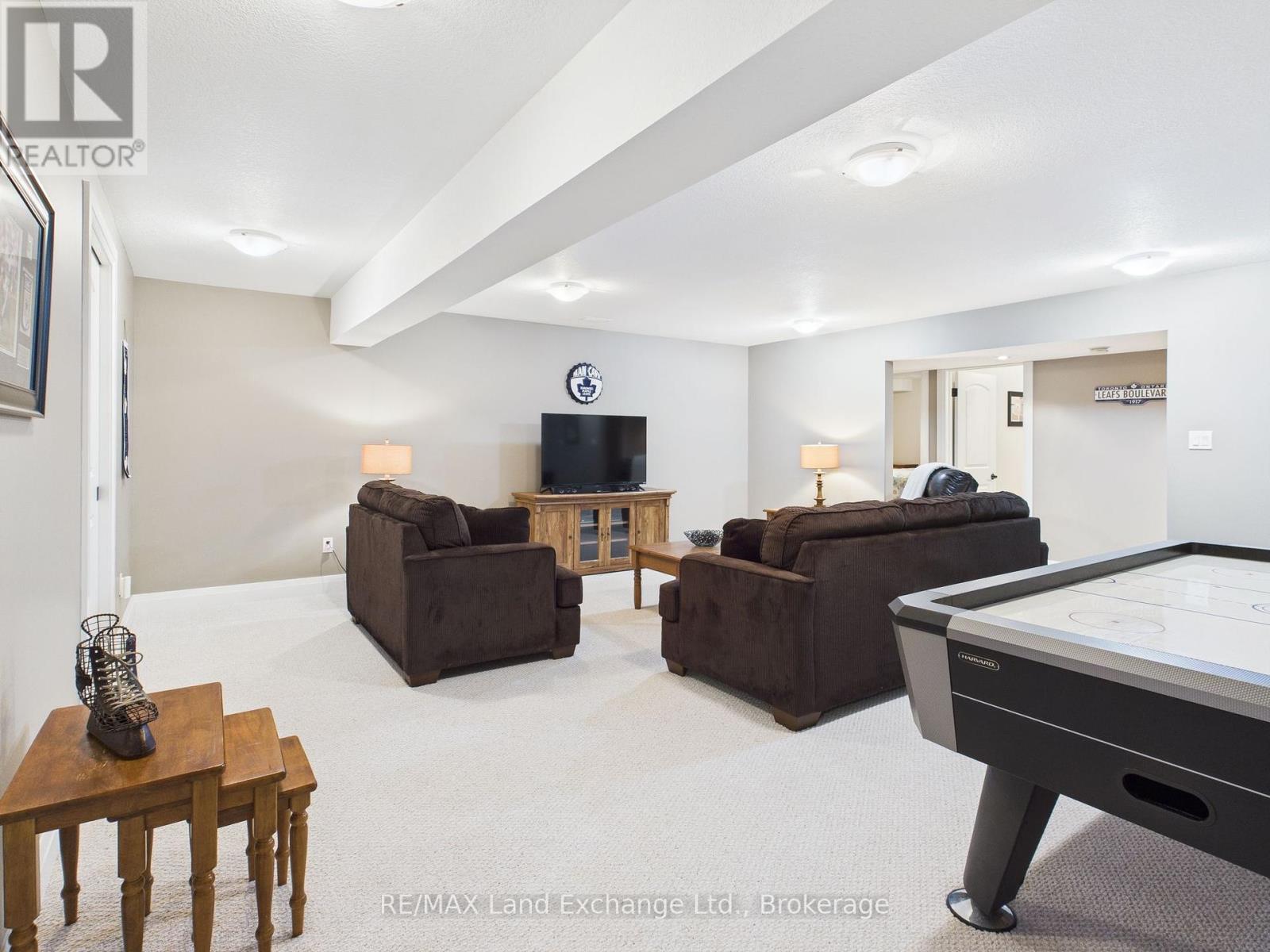 441 Mccullough Crescent, Kincardine, Ontario  N2Z 0A8 - Photo 24 - X12082564
