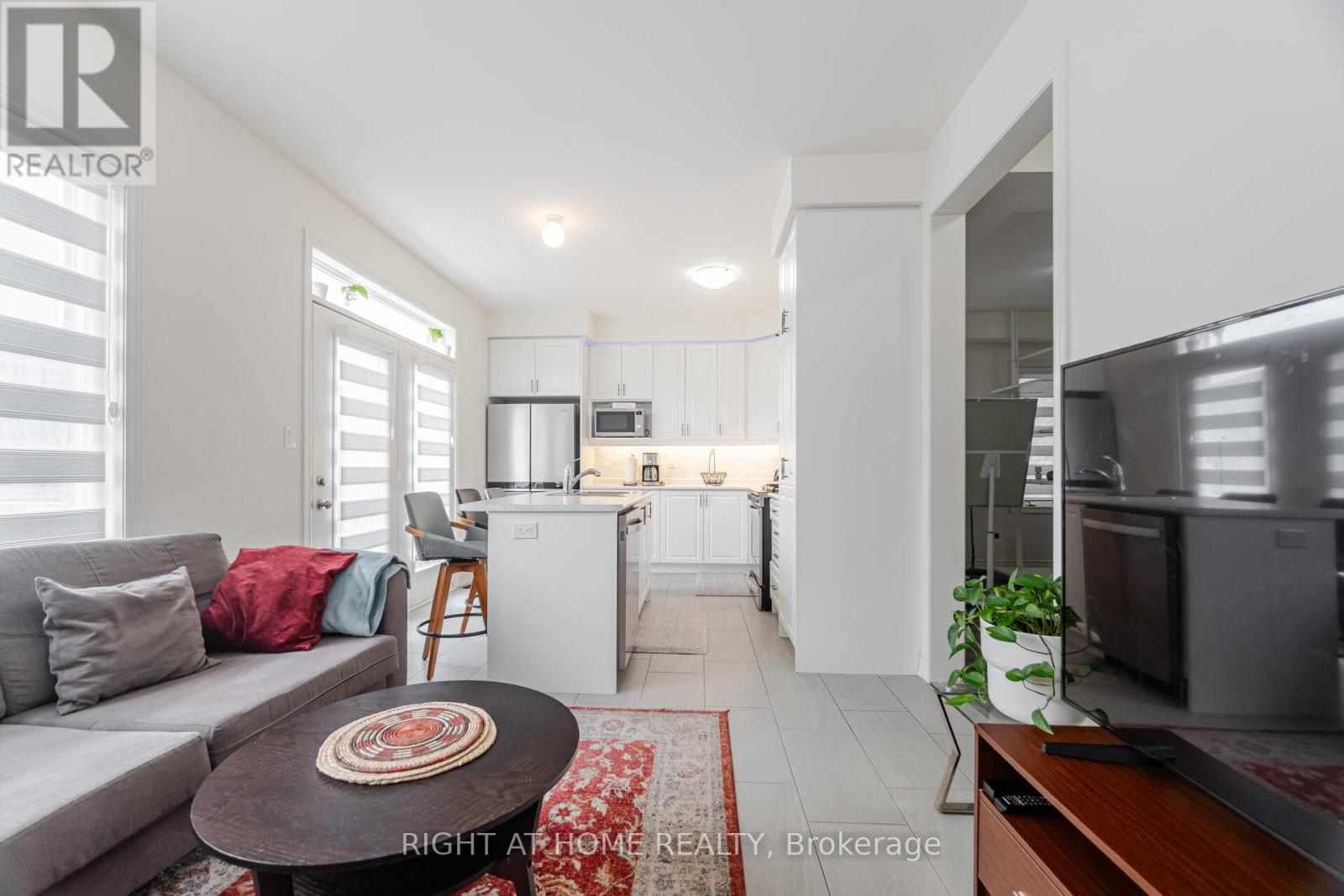 266 Skinner Road, Hamilton, Ontario  L0R 2H1 - Photo 13 - X12081567