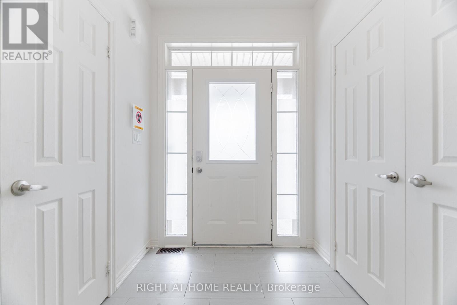 266 Skinner Road, Hamilton, Ontario  L0R 2H1 - Photo 3 - X12081567