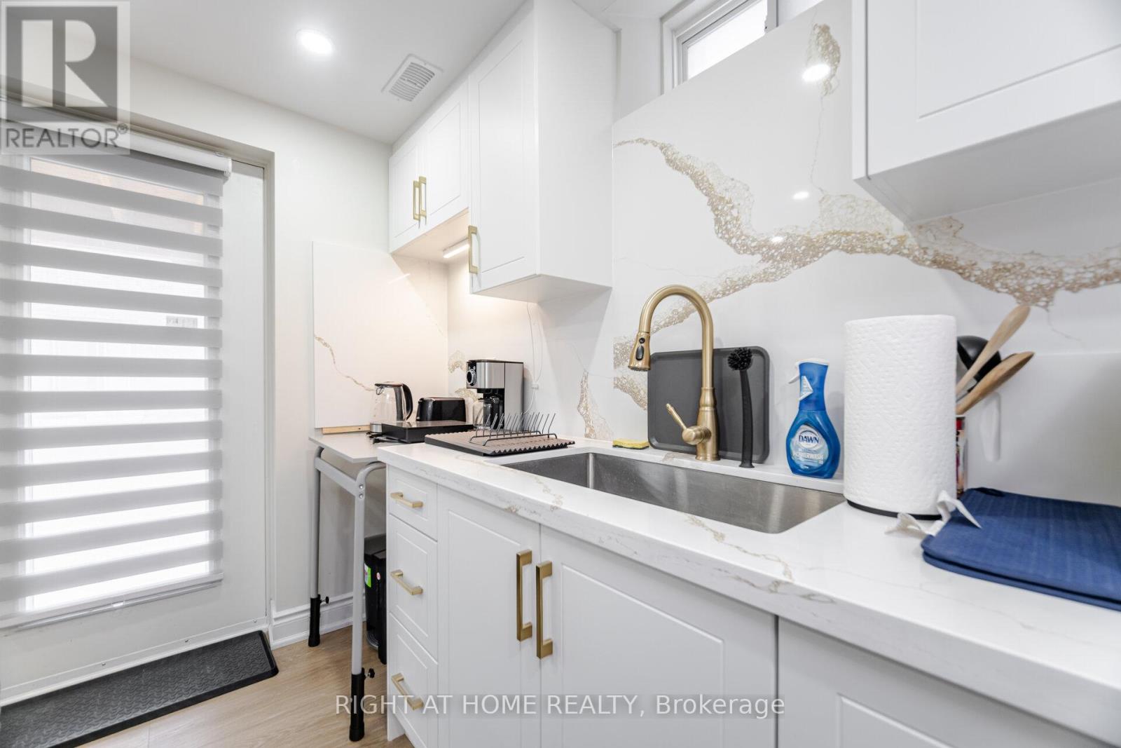 266 Skinner Road, Hamilton, Ontario  L0R 2H1 - Photo 39 - X12081567