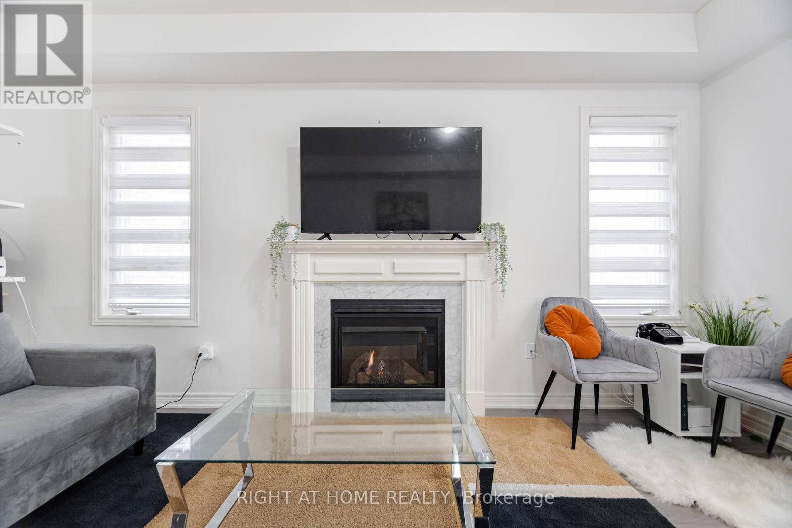 266 Skinner Road, Hamilton, Ontario  L0R 2H1 - Photo 7 - X12081567