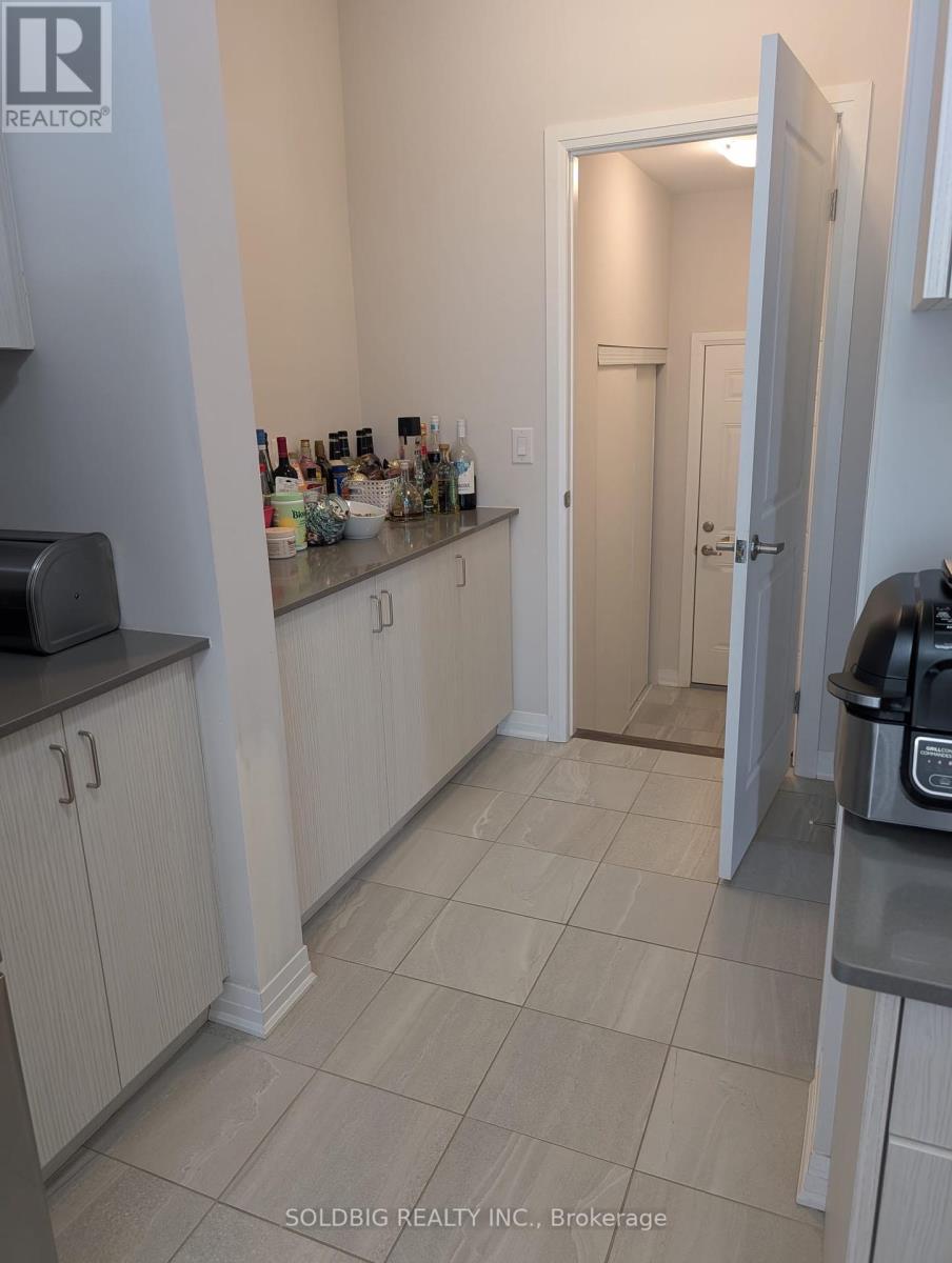 50 Prince Philip Boulevard, North Dumfries, Ontario  N0B 1E0 - Photo 12 - X12082578