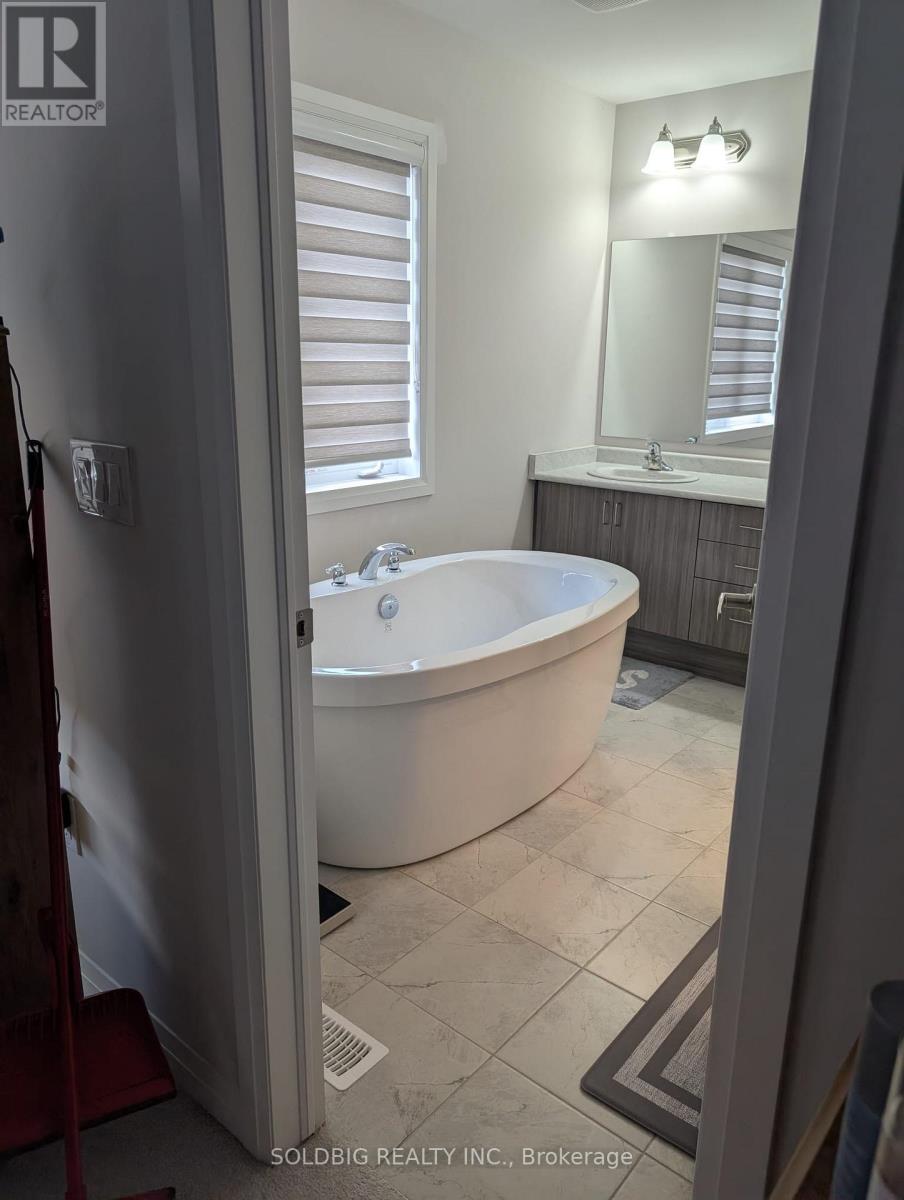 50 Prince Philip Boulevard, North Dumfries, Ontario  N0B 1E0 - Photo 15 - X12082578