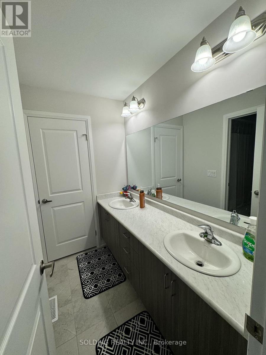 50 Prince Philip Boulevard, North Dumfries, Ontario  N0B 1E0 - Photo 16 - X12082578