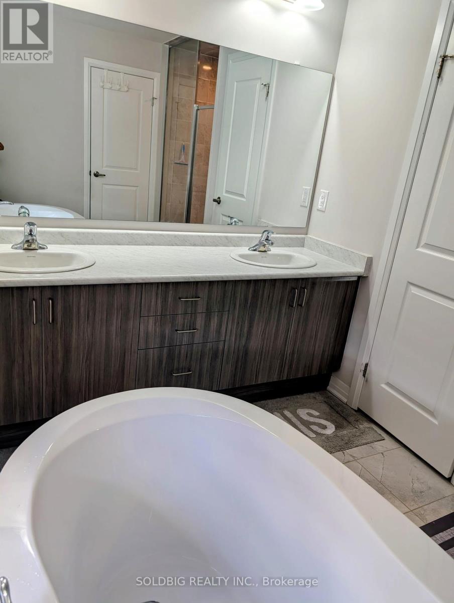 50 Prince Philip Boulevard, North Dumfries, Ontario  N0B 1E0 - Photo 17 - X12082578