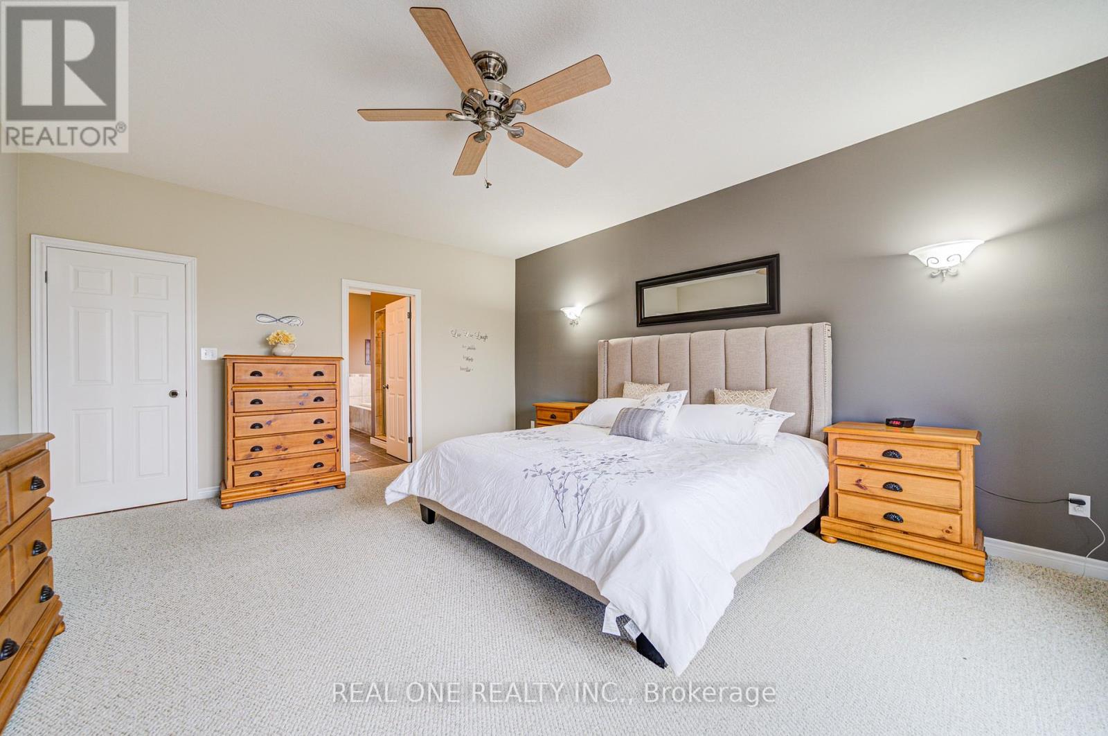492 Scenic Drive, Brant, Ontario  N0E 1E0 - Photo 19 - X12082582
