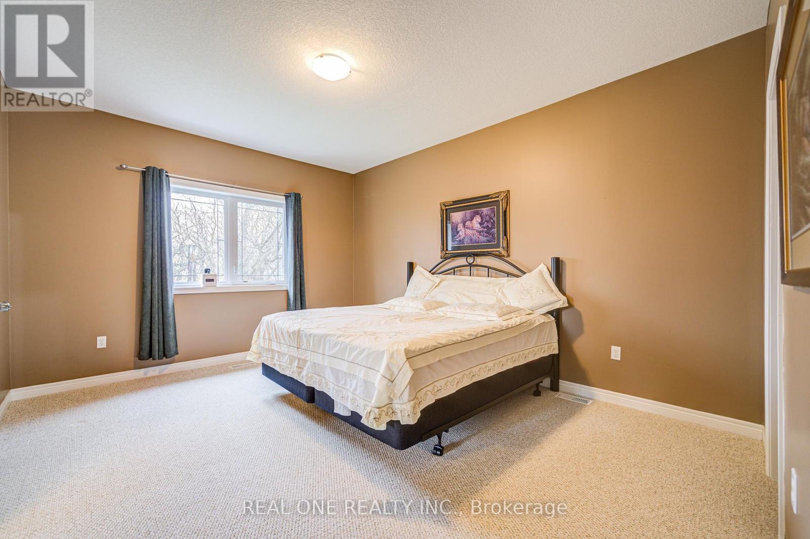 492 Scenic Drive, Brant, Ontario  N0E 1E0 - Photo 25 - X12082582