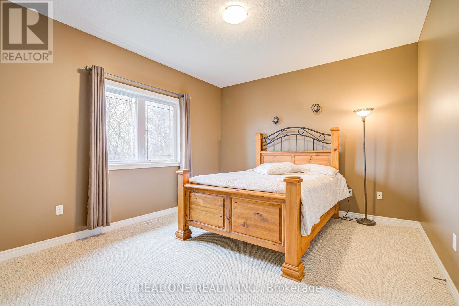 492 Scenic Drive, Brant, Ontario  N0E 1E0 - Photo 27 - X12082582