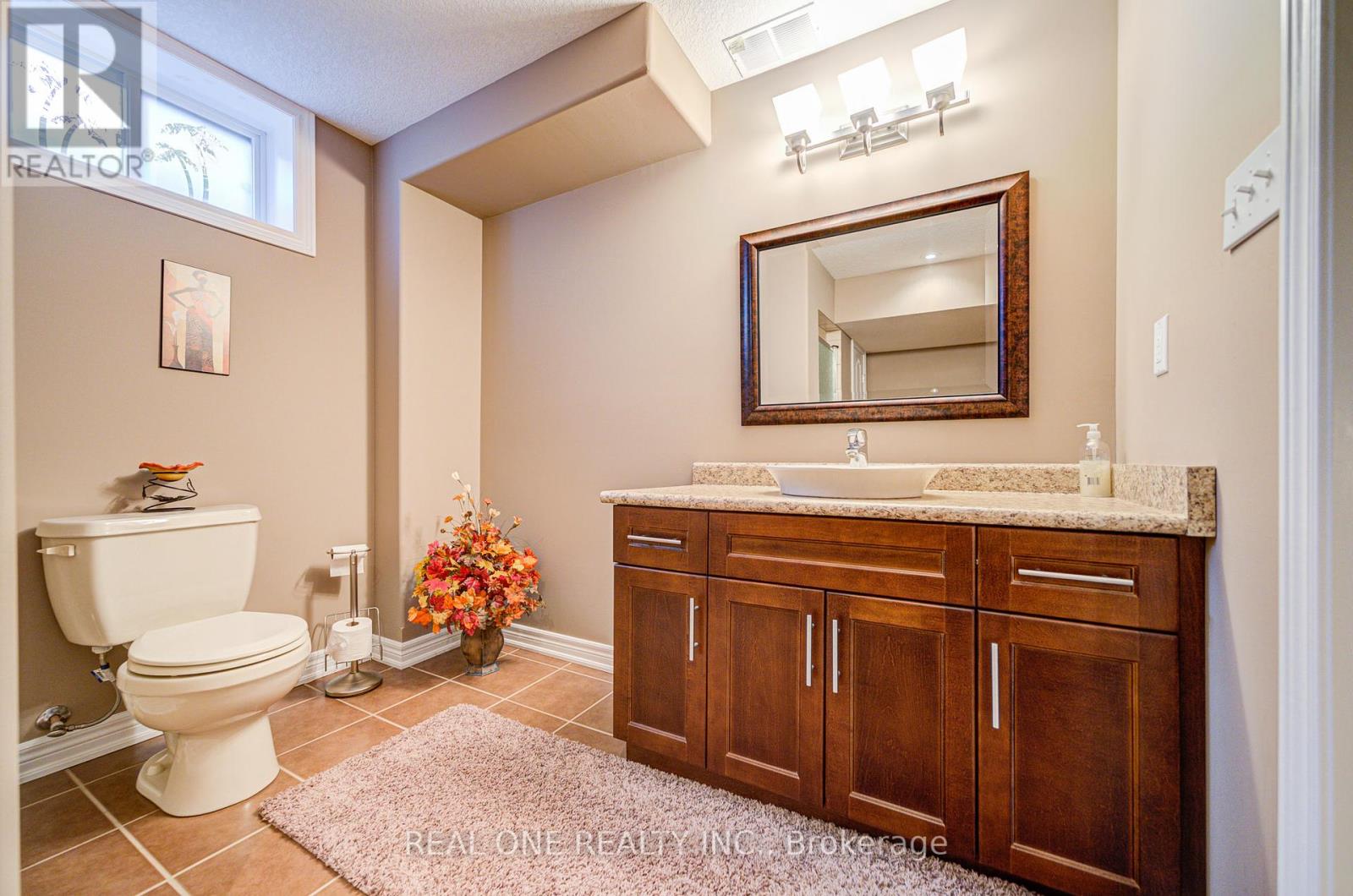 492 Scenic Drive, Brant, Ontario  N0E 1E0 - Photo 31 - X12082582