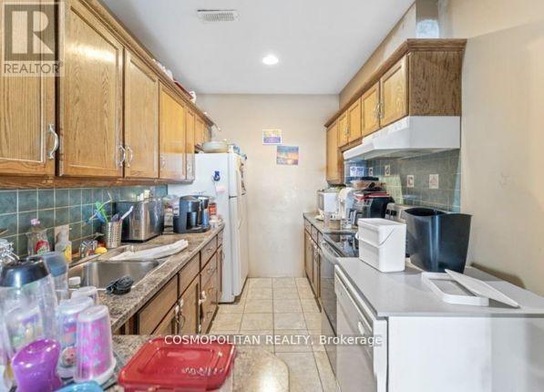 35 Ontario Road, Welland, Ontario  L3B 5C1 - Photo 12 - X12082610
